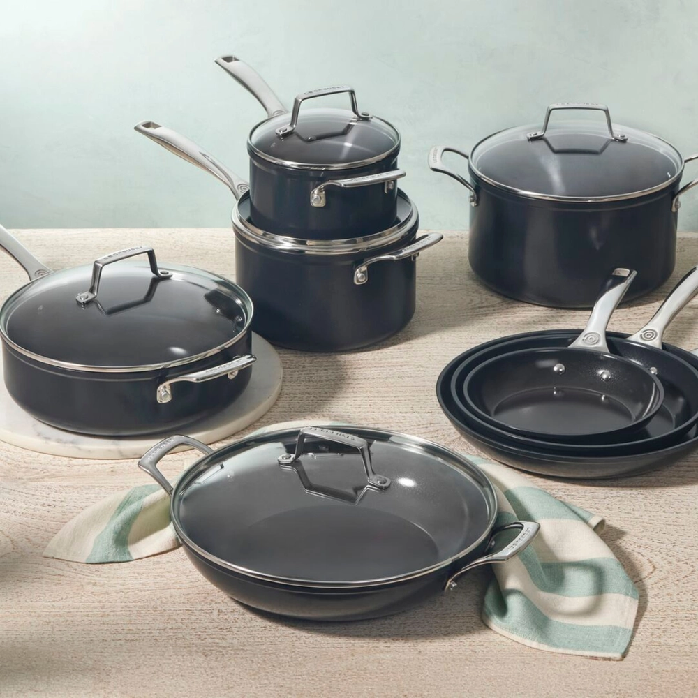 Le Creuset 8-Piece Essential Nonstick Ceramic Set