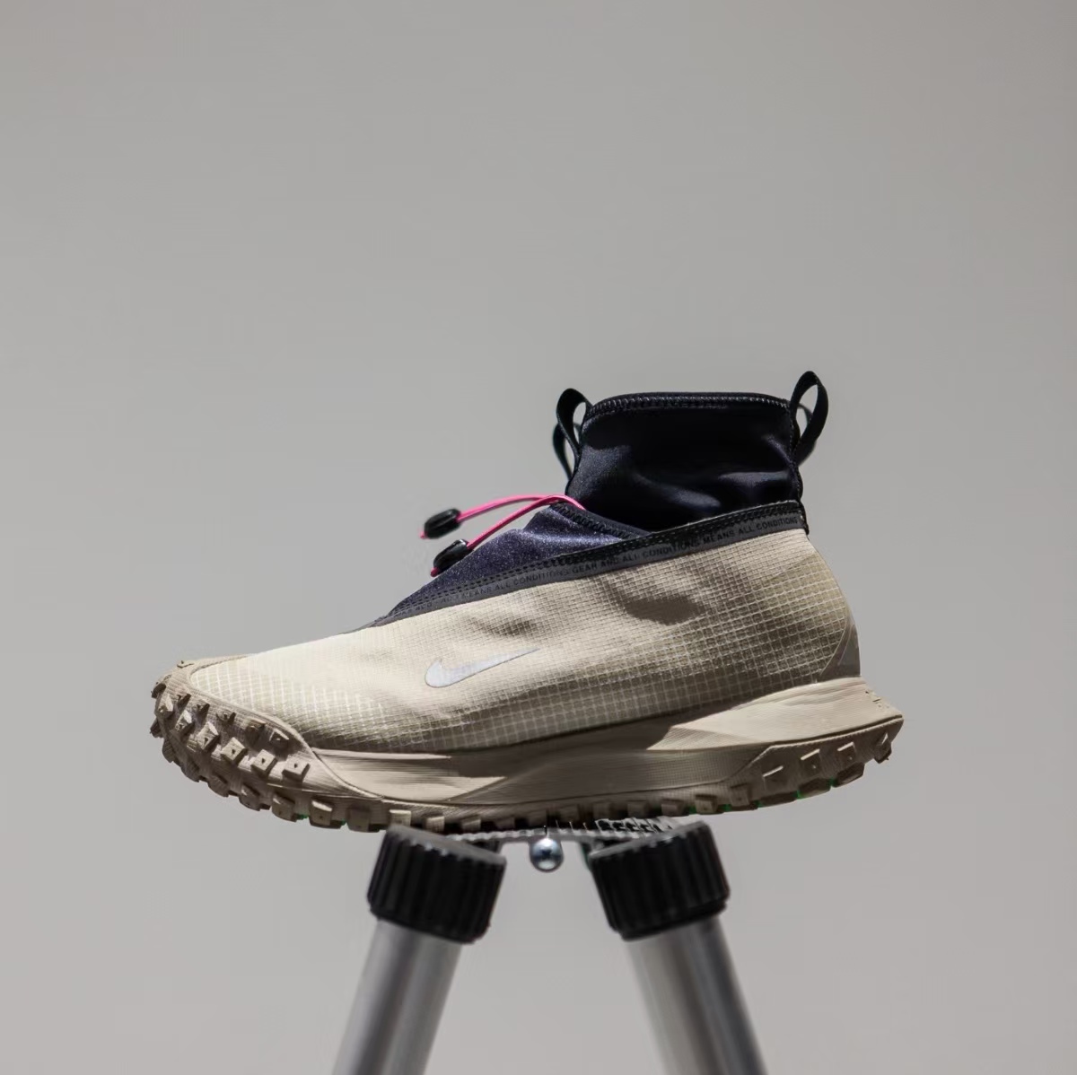 Nike ACG Mountain Fly Gore-Tex 'Khaki'