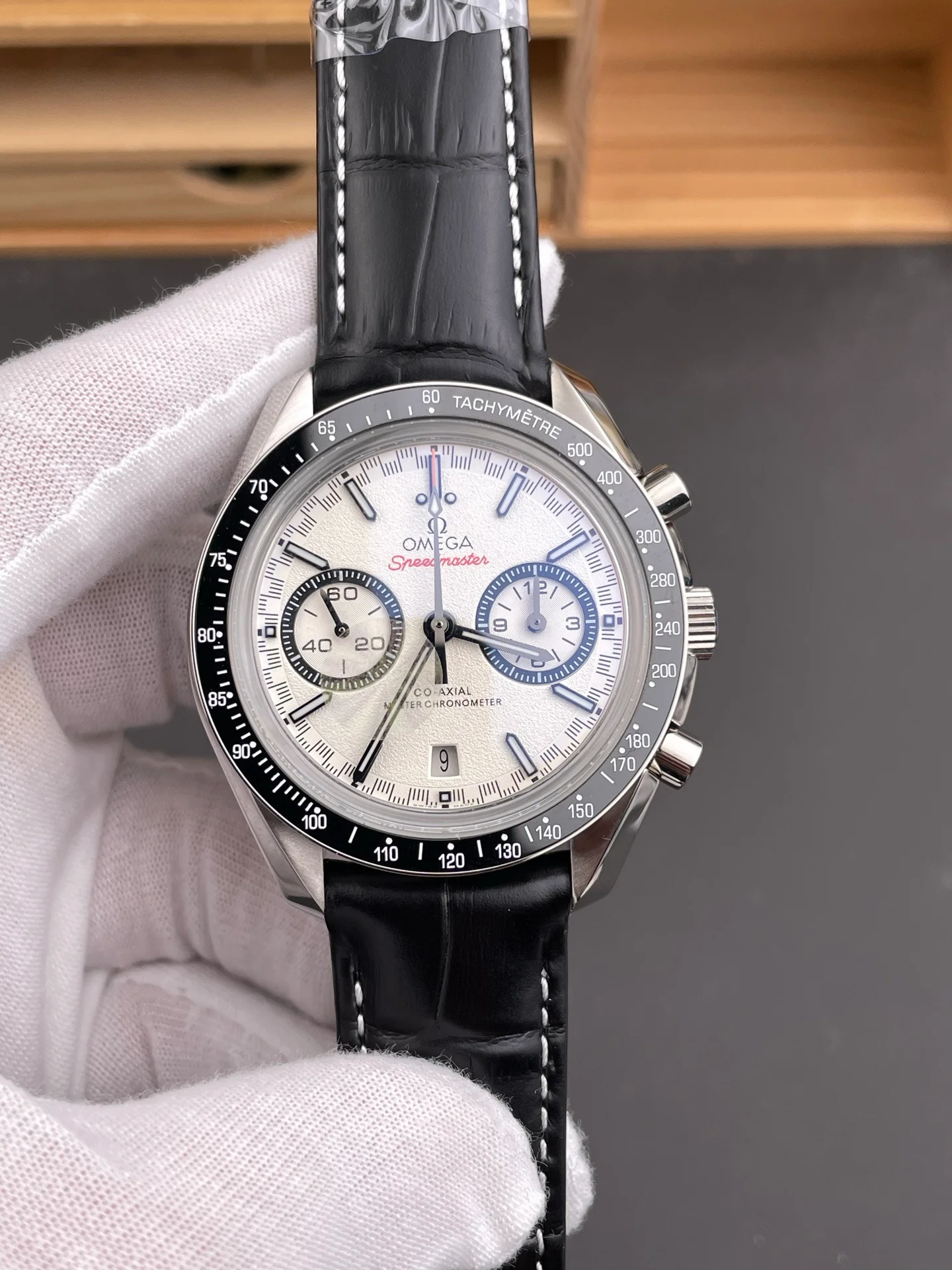 Speedmaster Racing Chronograph White Dial