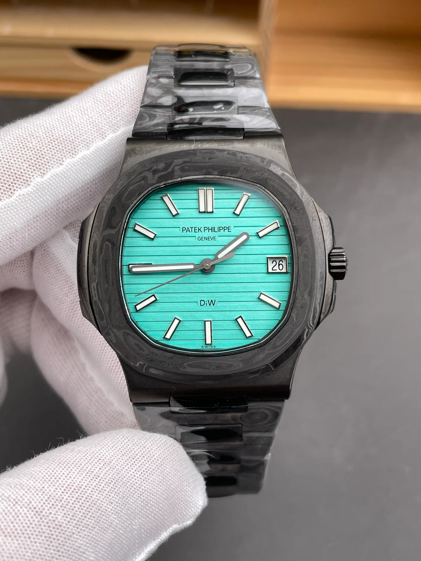 Full Carbon Nautilus 5711 Tiffany Blue