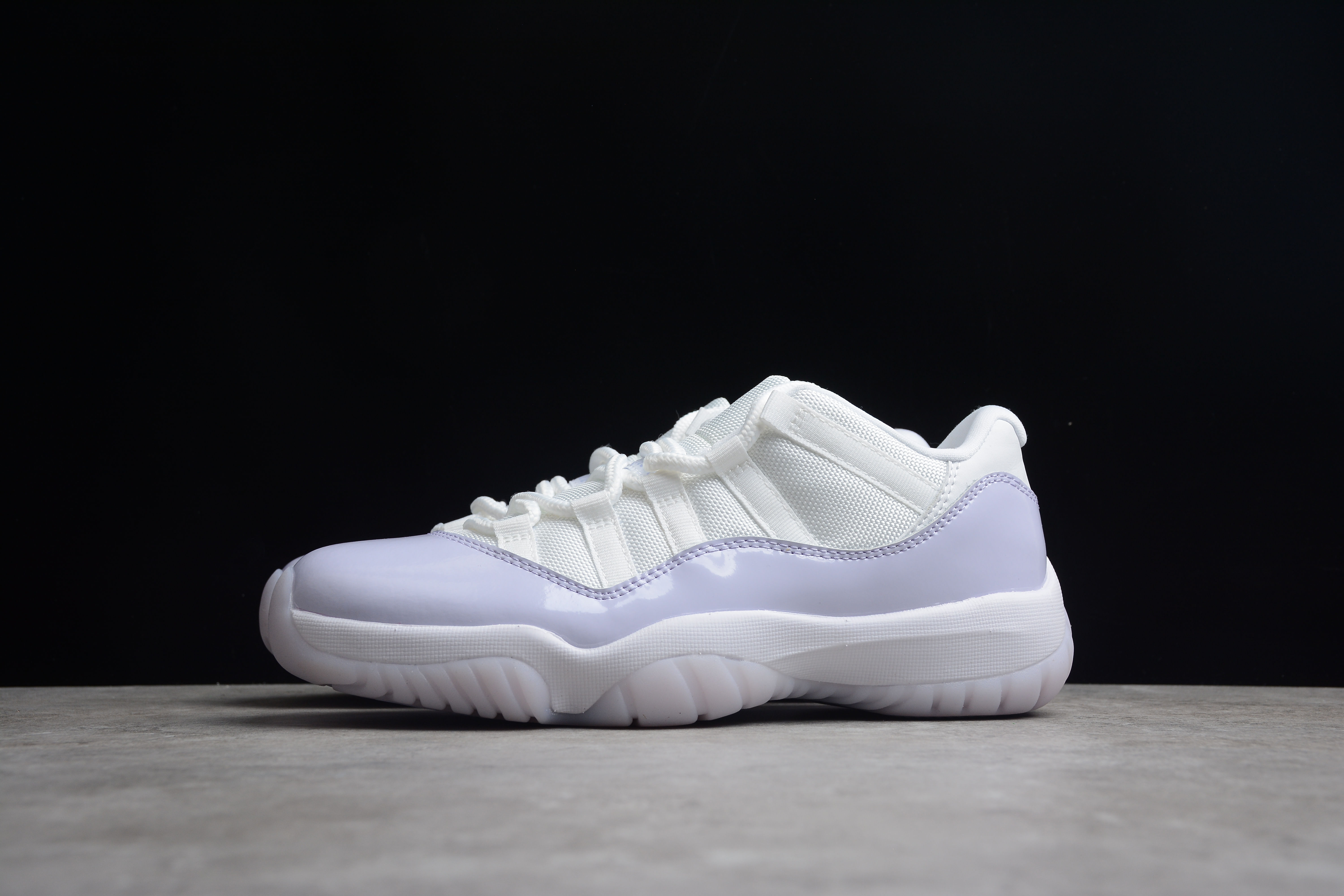 Air Jordan 11 Retro Low 'Pure Violet' AJ11 AH7860-101