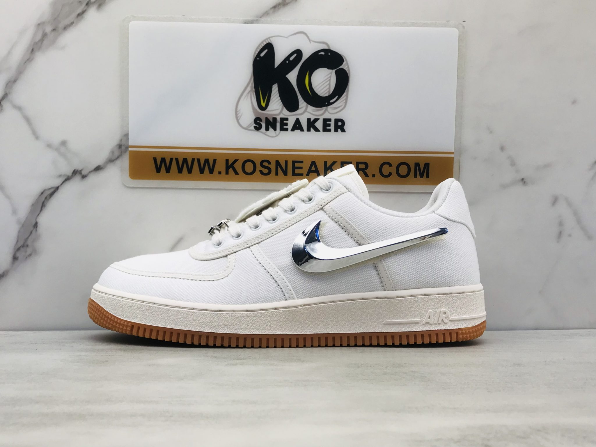 NIKE AIR FORCE 1 LOW TRAVIS SCOTT SAIL AQ4211-101