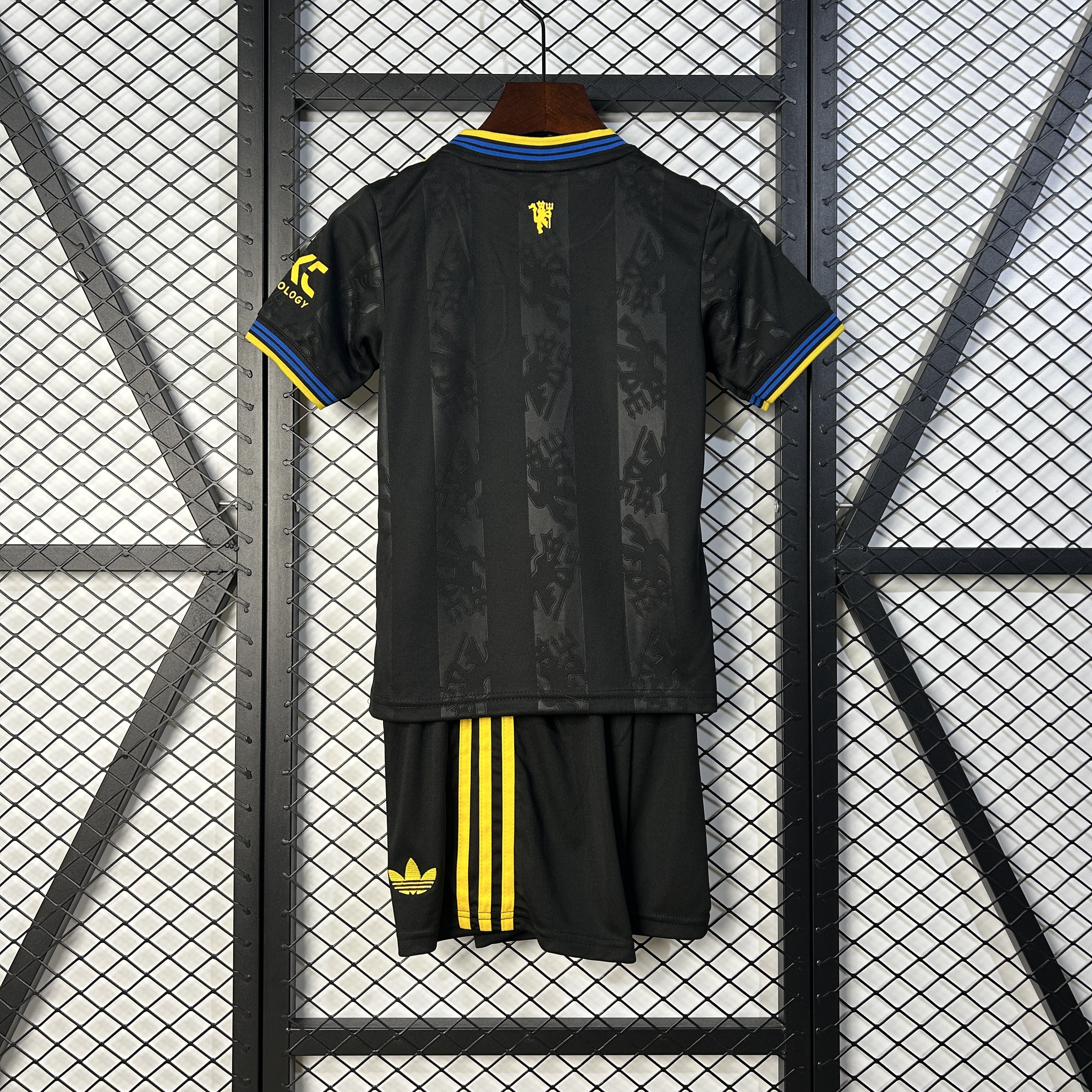 Manchester United Third Away Kids Kit Jersey+Shorts 2025/26