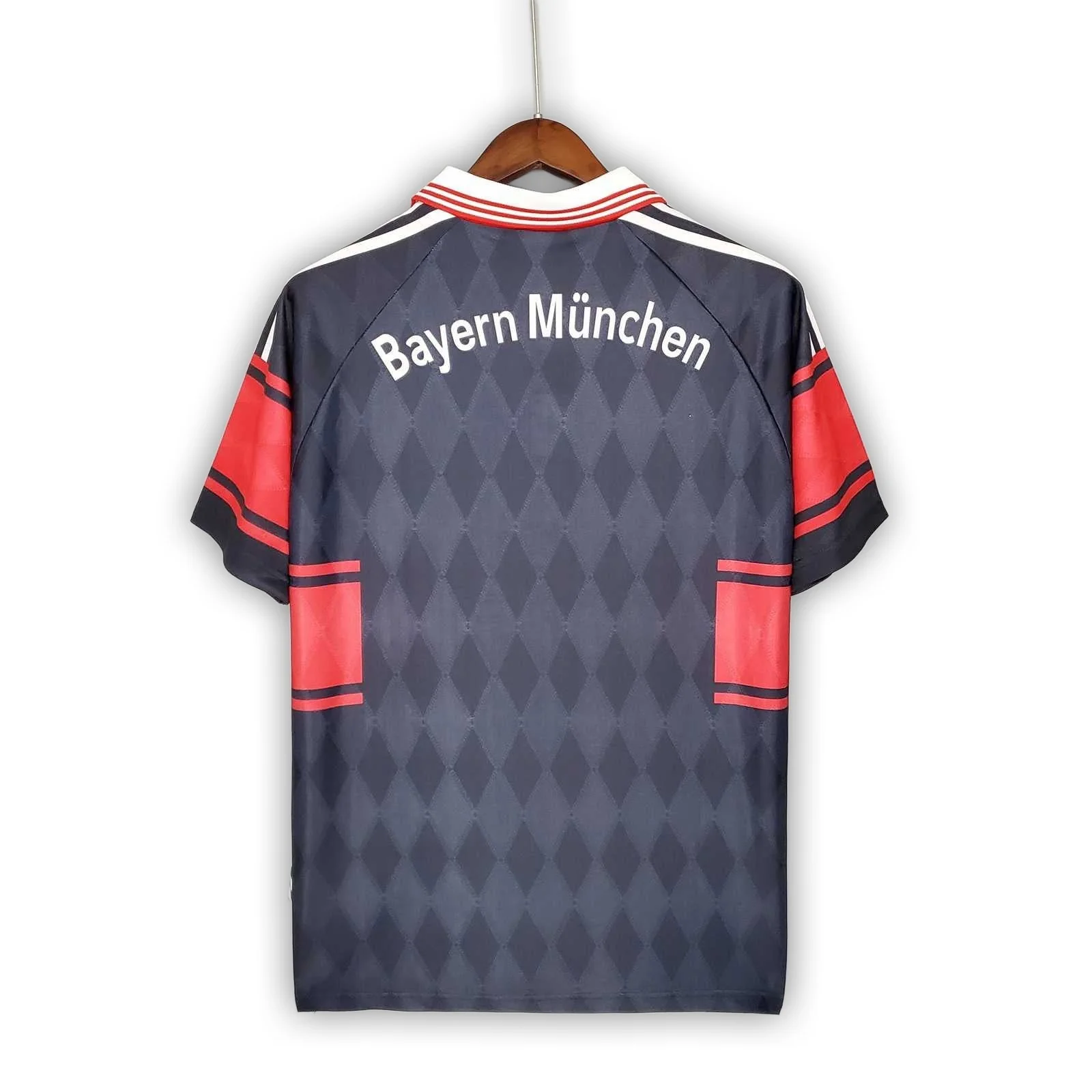 Bayern 1997/99 Home
