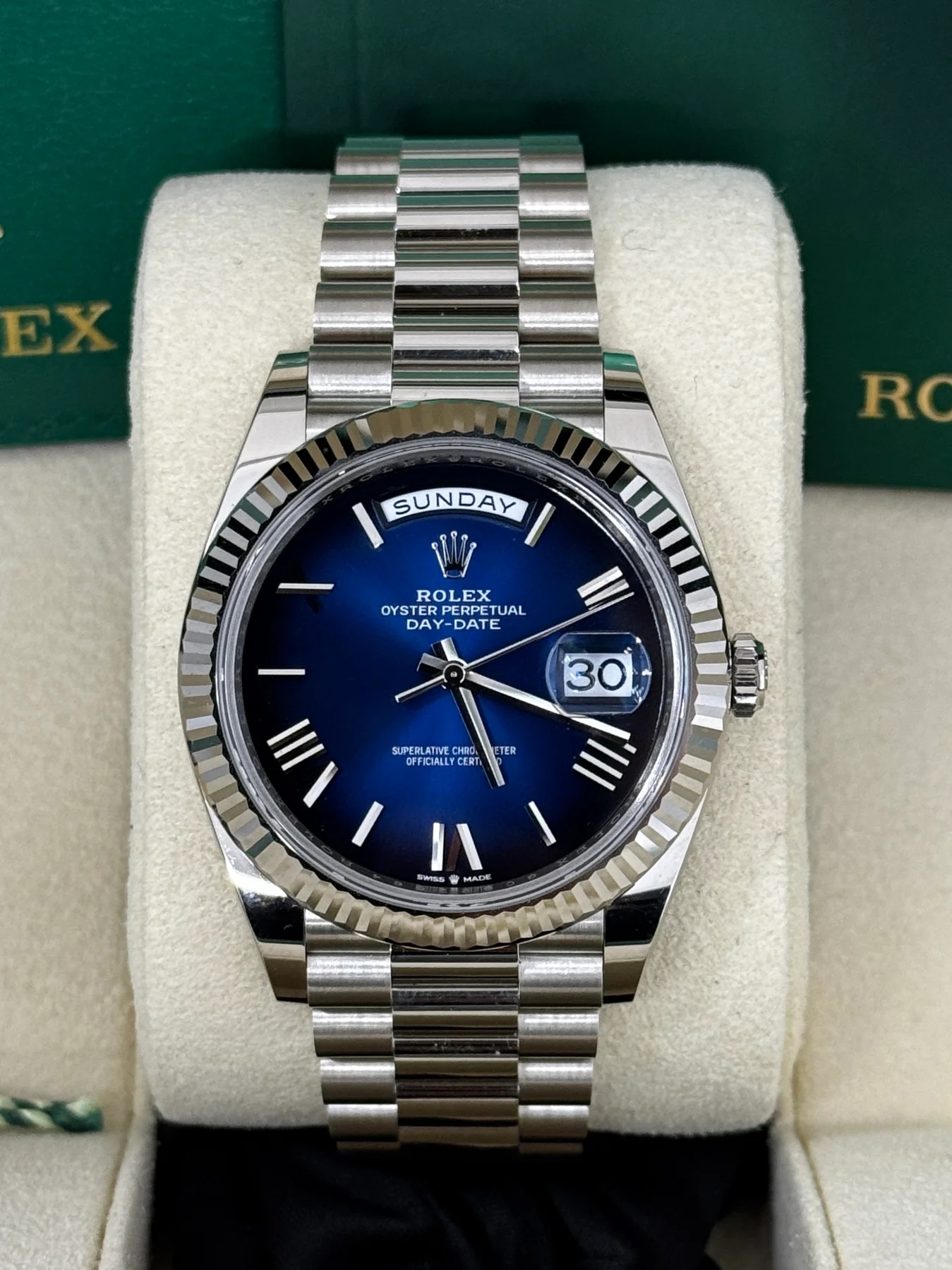 [2026 Mirror Grade]RLX  Day-Date President 40mm Platinum Blue Roman Ombre Dial - 228236