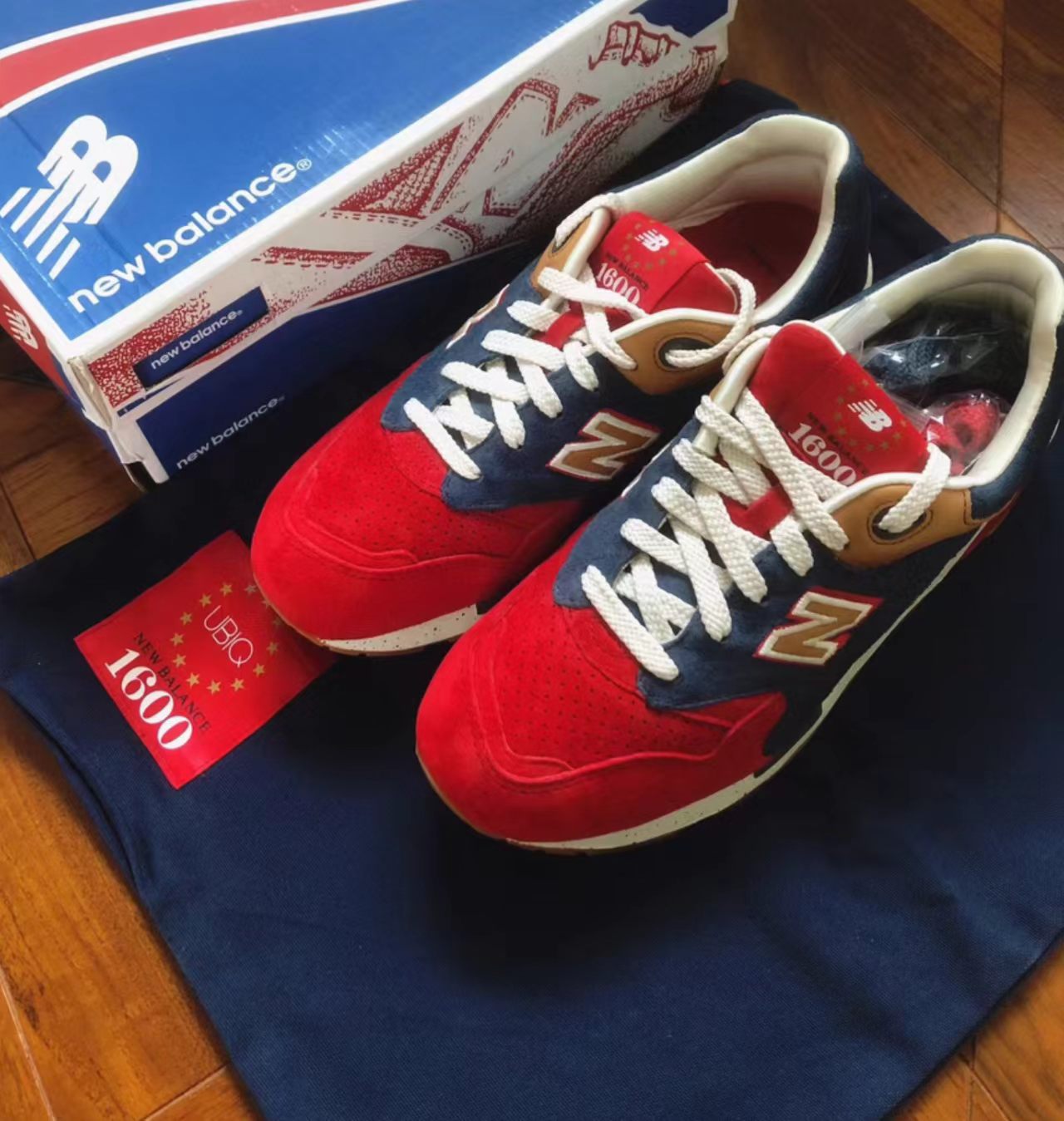 New Balance 1600