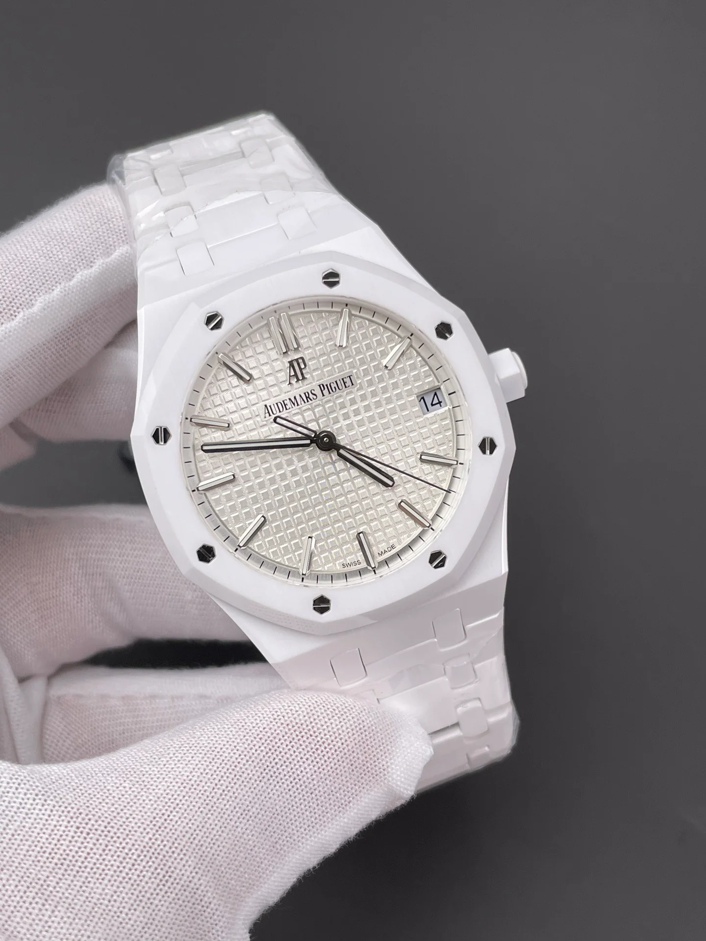 Audemars Piguet Royal Oak 15500 White Ceramic