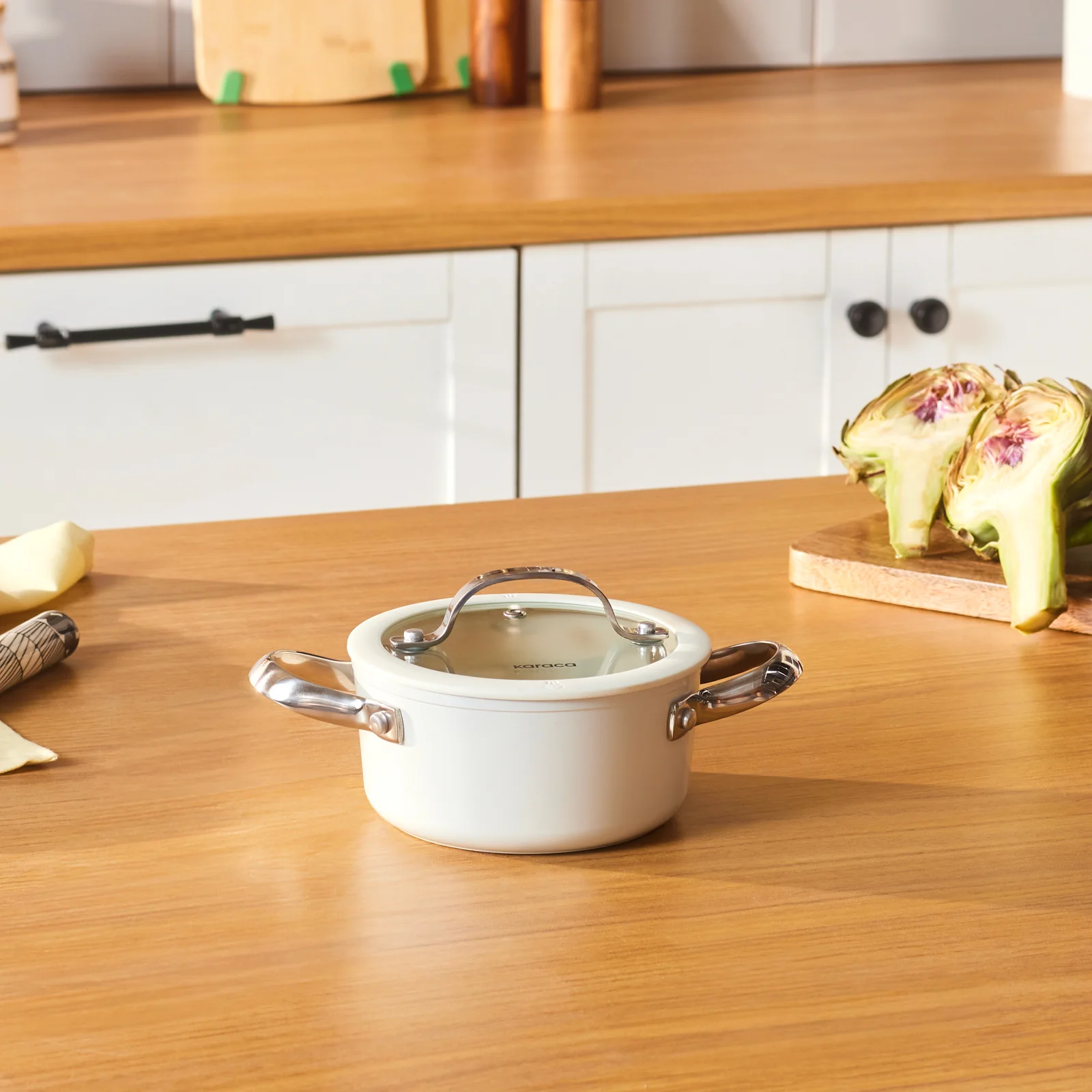 Karaca Swiss Crystal Almond Cream, Casserole avec Manche en Acier, 14cm