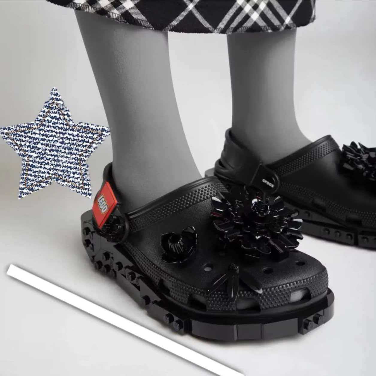 Crocs x LEGO Classic Clog (Black)