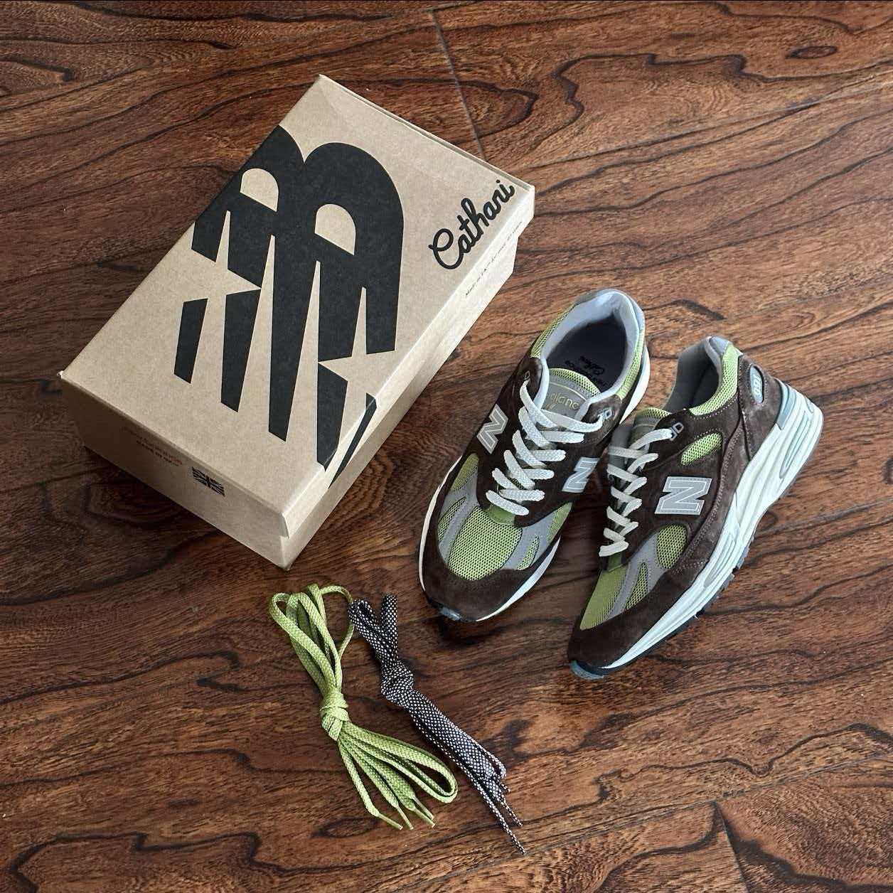 Kith & Daniëlle Cathari × New Balance 991v2 Made in England 'Reverse Matcha'