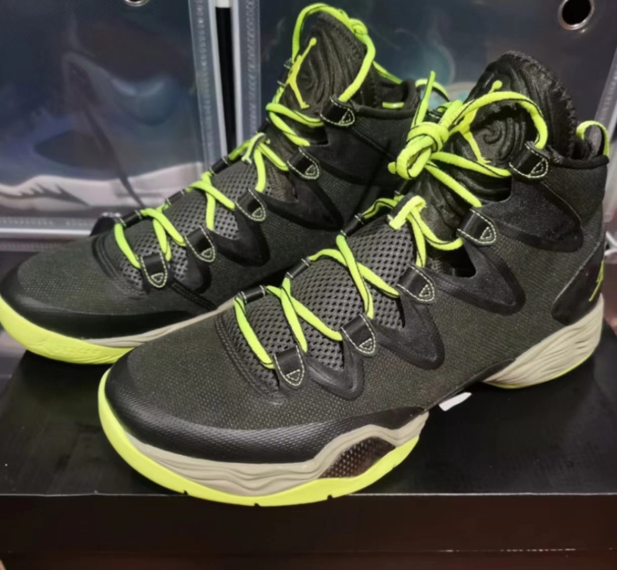 Air Jordan 28 SE "Olive/Volt"