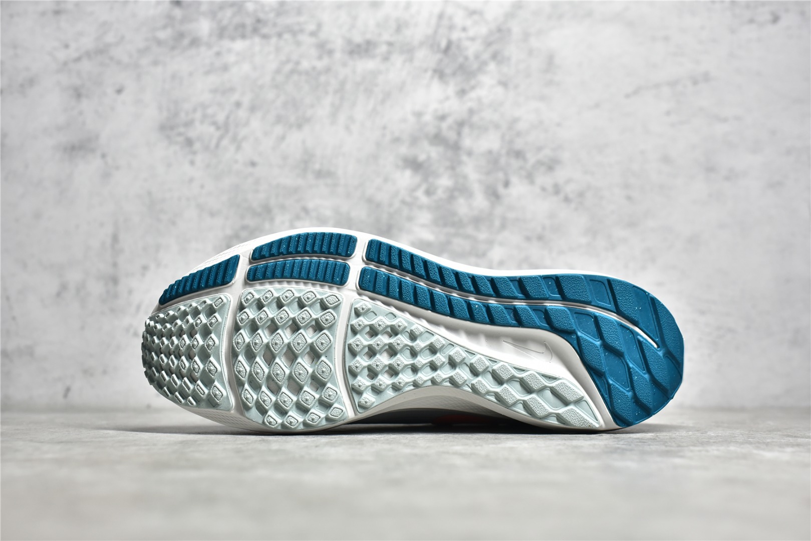 NIKE AIR ZOOM PEGASUS 39 DH4071-003