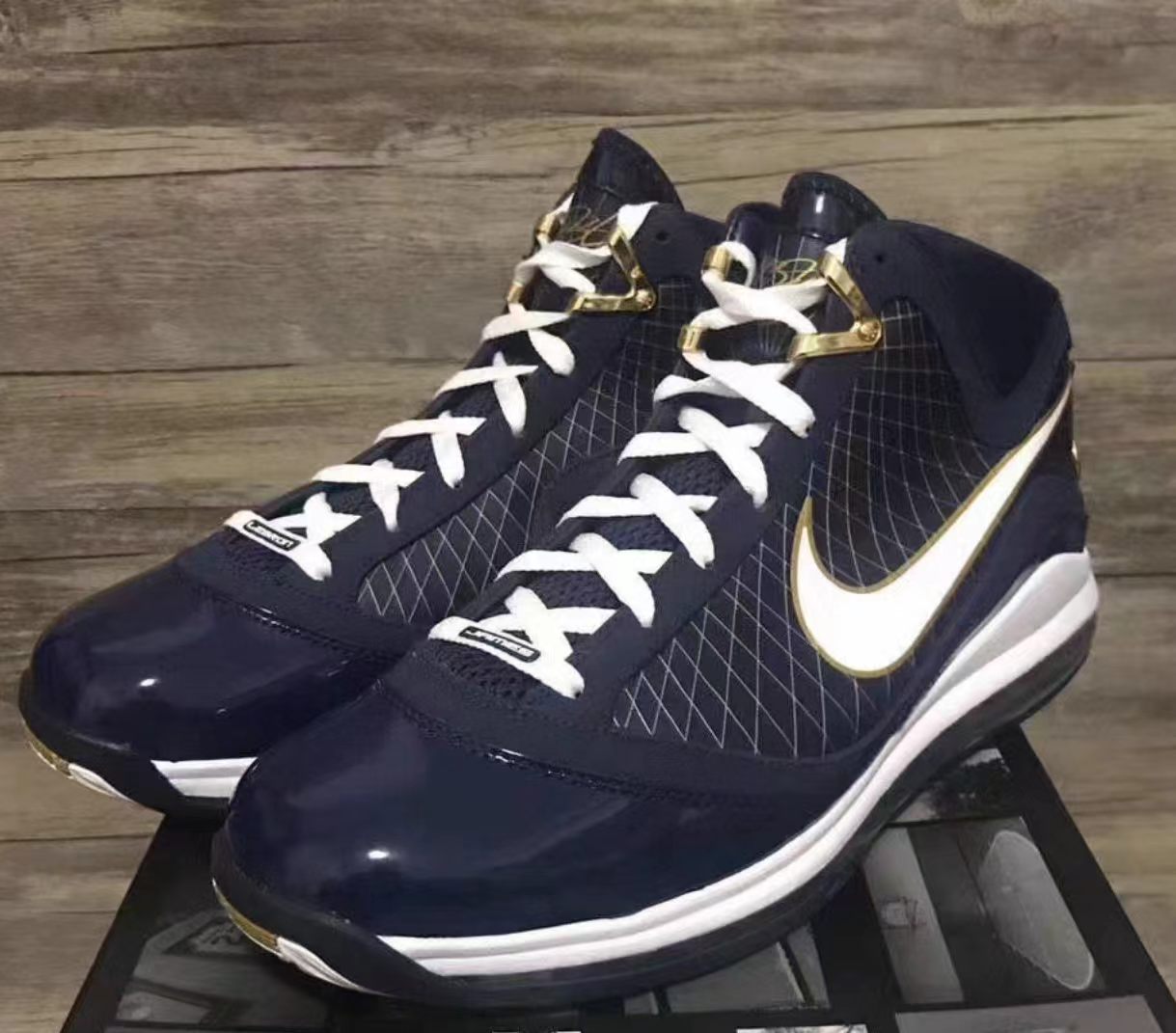 Nike Air Max LeBron 7 Midnight Navy
