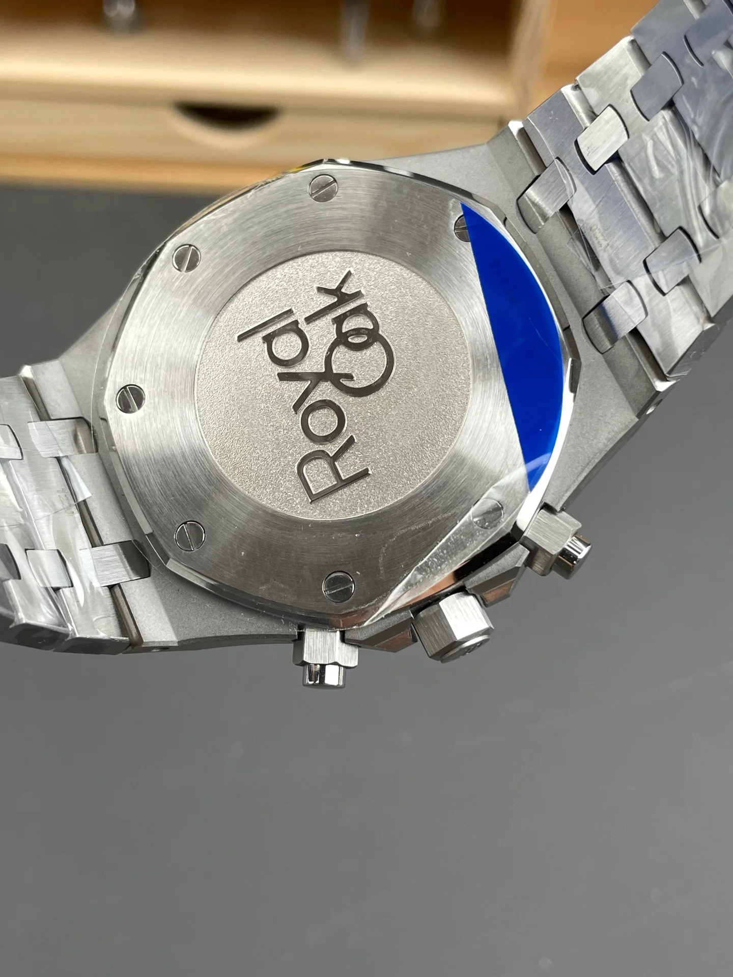Royal Oak 26331 White Panda