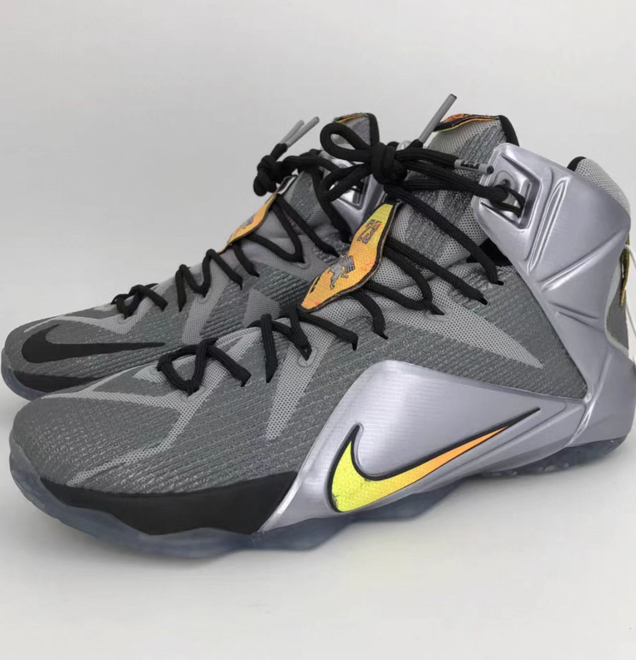 Nike LeBron 12 