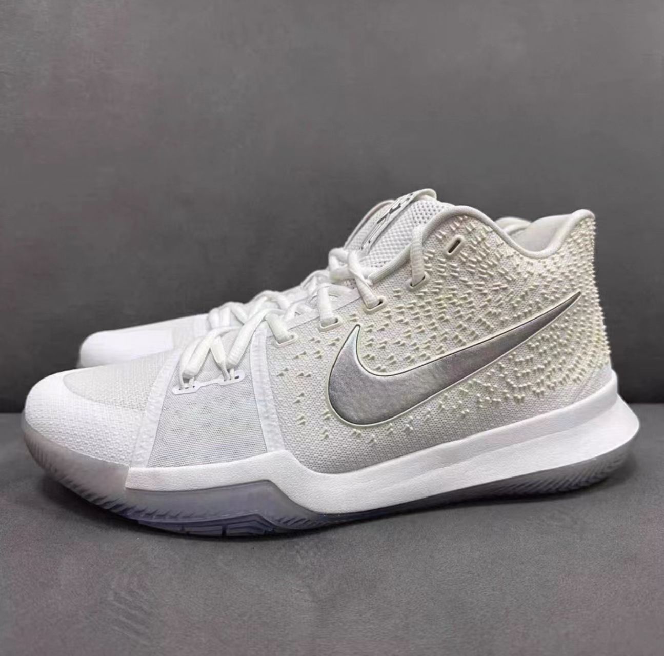 Nike Kyrie 3 White Chrome