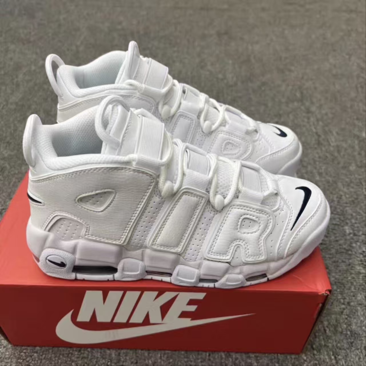 Nike Air More Uptempo White Navy