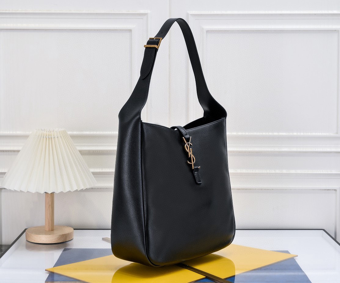 YSL Saint Laurent  LE 5 À 7 Grain Leather Soft Handbag - Large