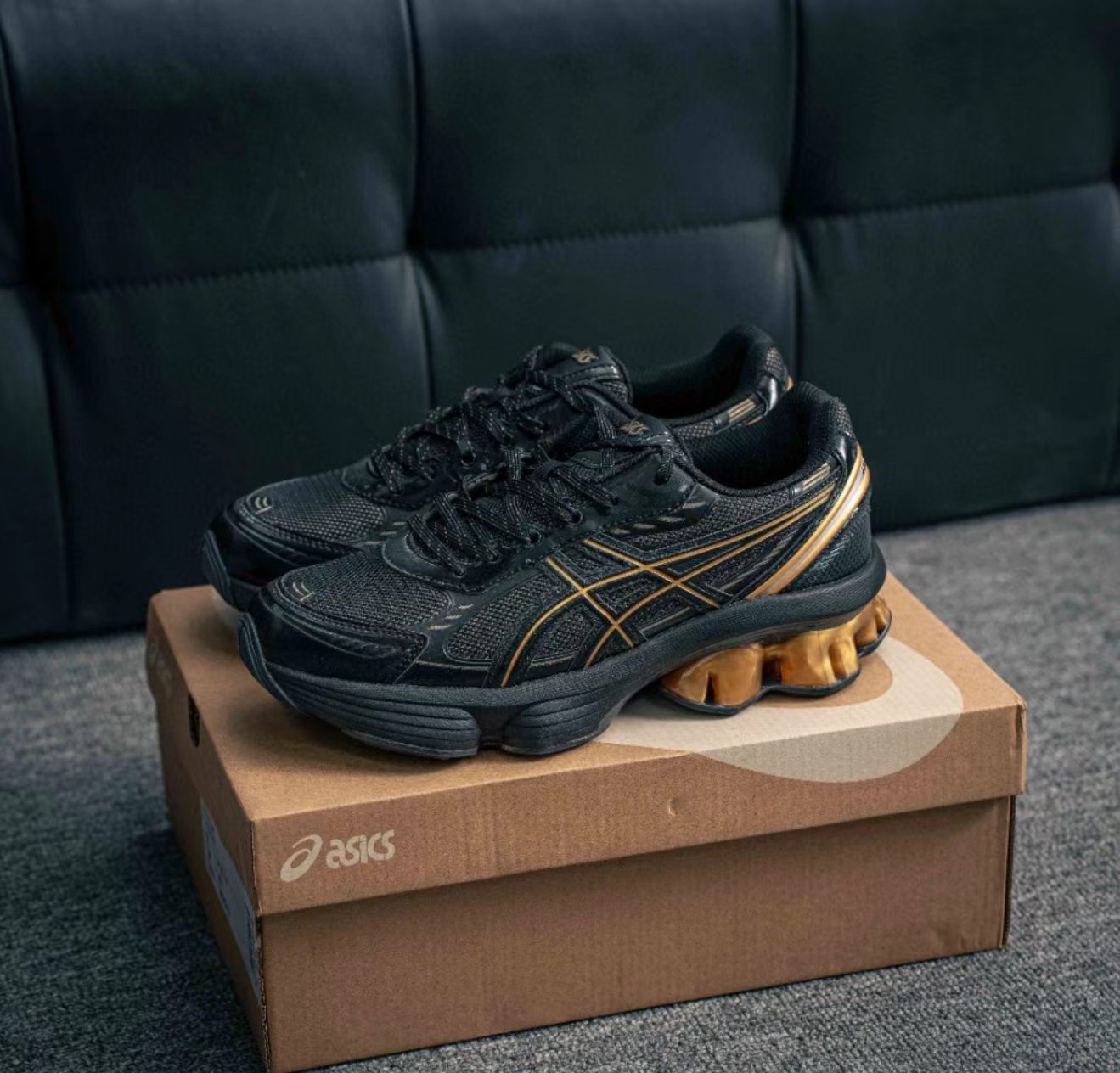 ASICS Gel-Quantum Kinetic Black Gold
