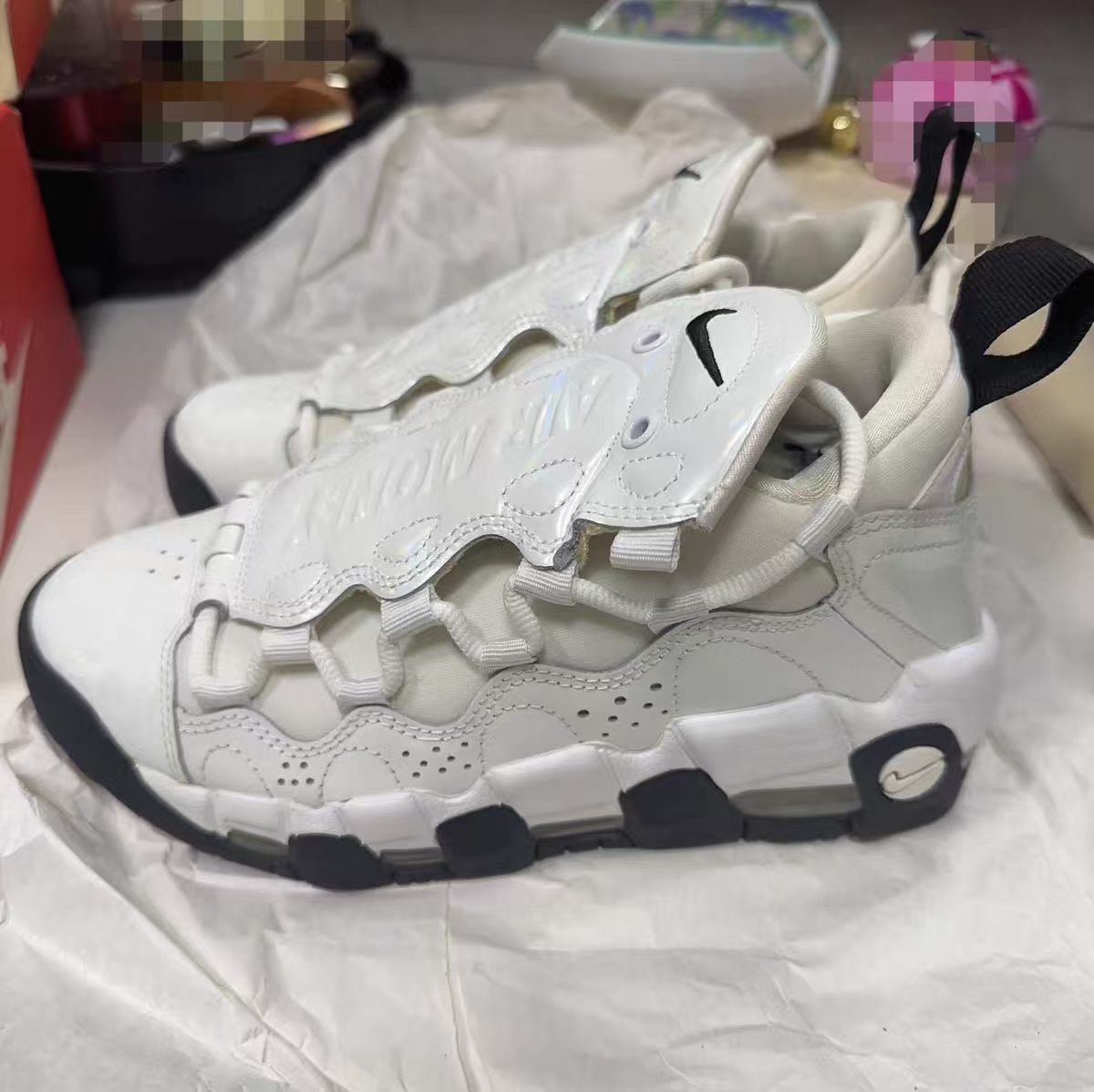 Nike Air More Money 