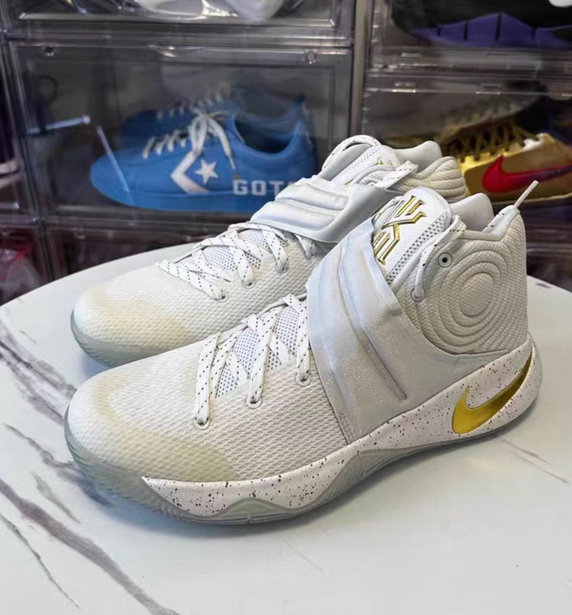 Nike Kyrie 2 