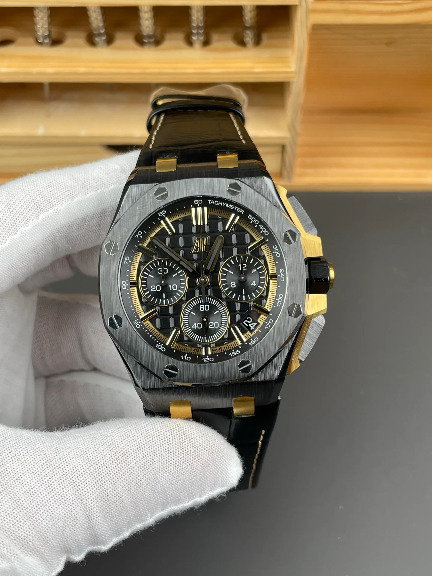 Royal Oak 26420 Two-tone Black Dial