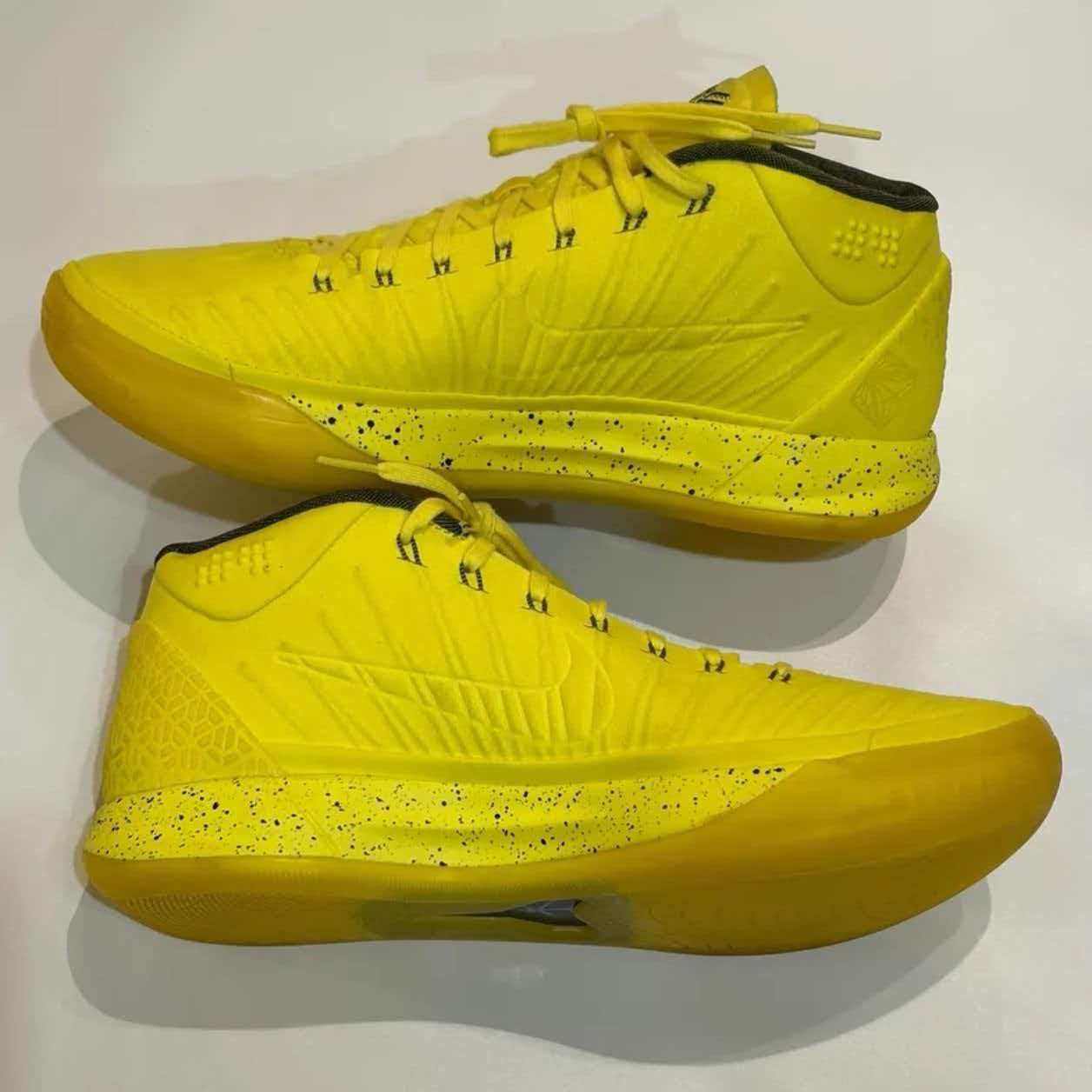 Nike Kobe A.D. Mid 