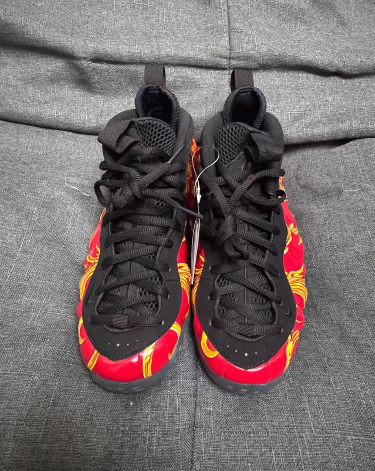 Nike Air Foamposite One x Supreme "Red"