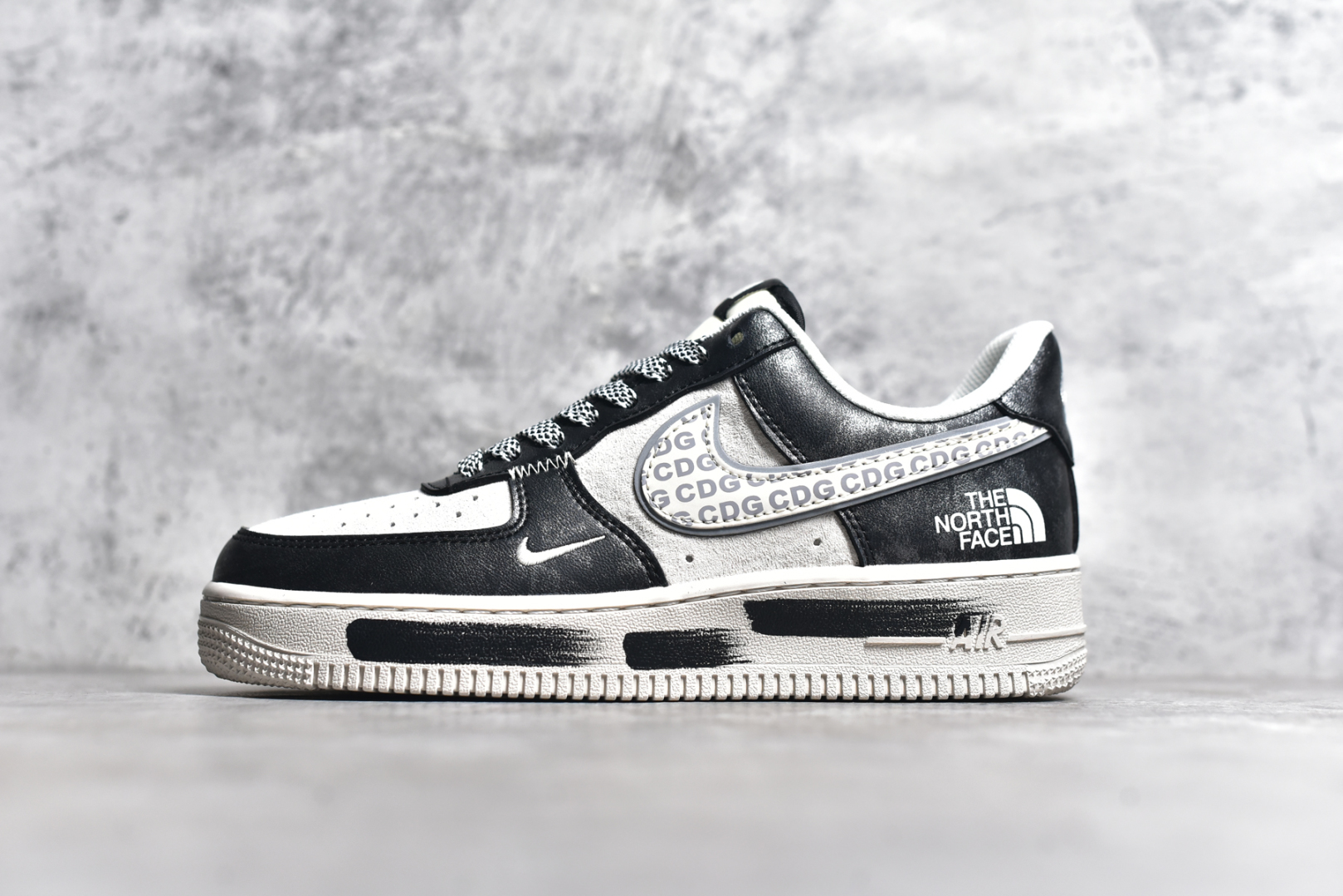 AIR FORCE 1'07 LOW DM6688-008