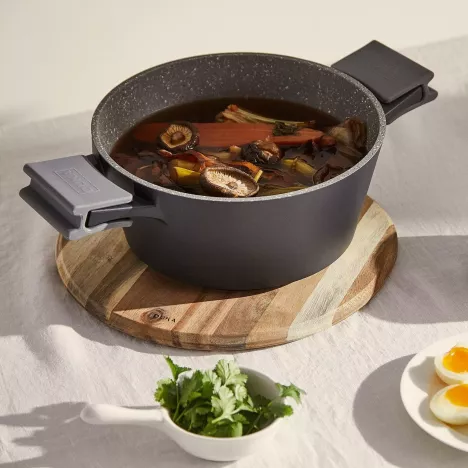 MARKA DUKA Garnek z pokrywką DUKA GOTA COOK 2400 ml aluminium