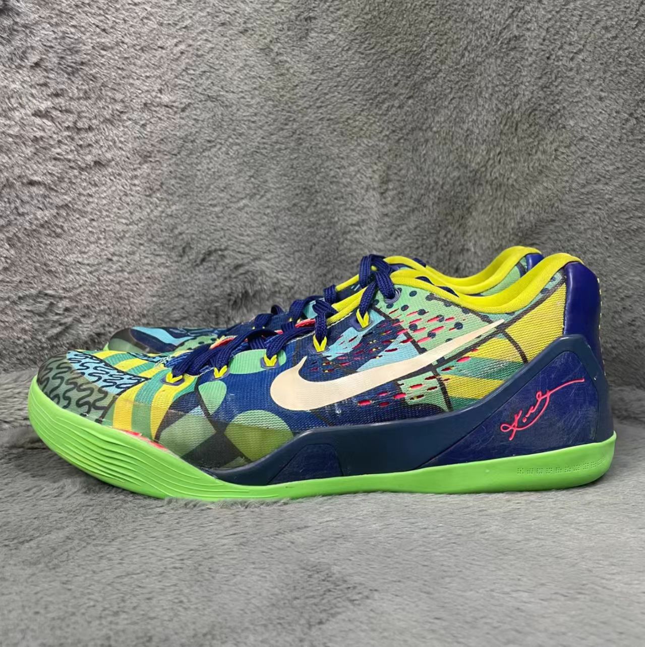 Nike Kobe 9 EM Low "What The Kobe"