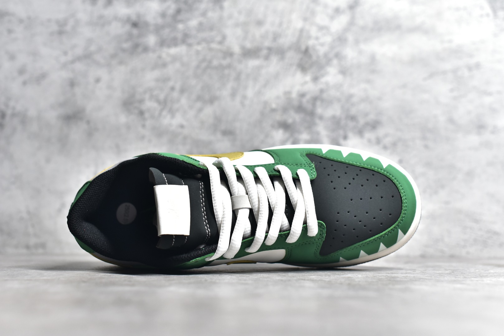SB DUNK LOW ZZ1998-006