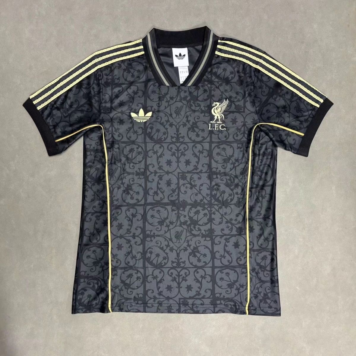 Liverpool Football Jersey Black Gold Special Edition Custom Shirt 2025/26