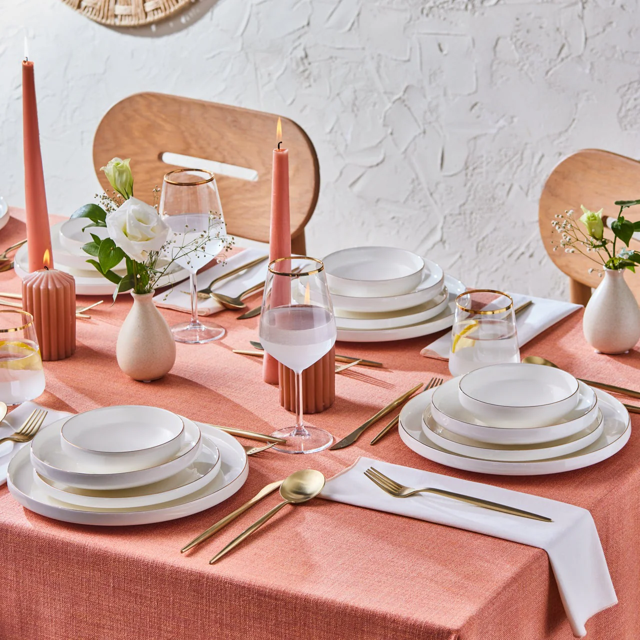 Karaca Streamline New Saturn Or Service de vaisselle 24 pièces, 6 personnes