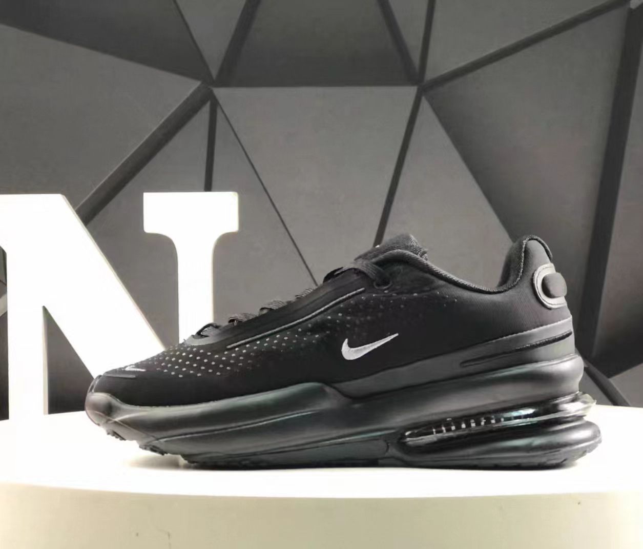 Nike Air Max Pulse "Triple Black"