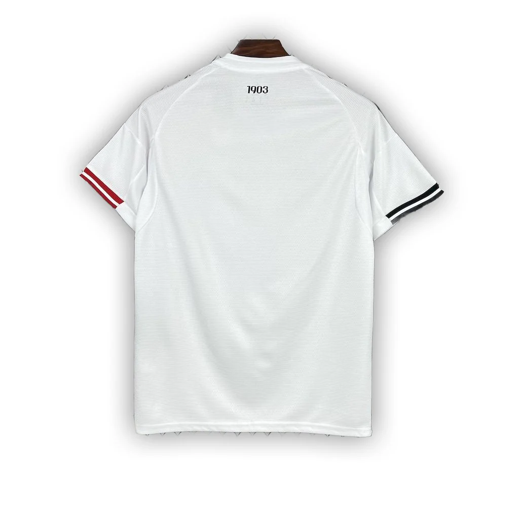 Beskitas 2025/26 Home