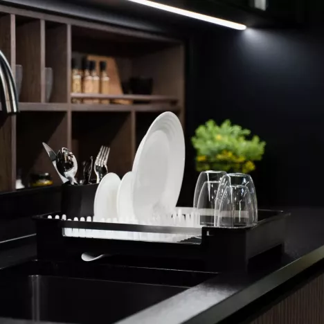 MARKA VIALLI DESIGN Ociekacz na naczynia VIALLI DESIGN SOHO czarny