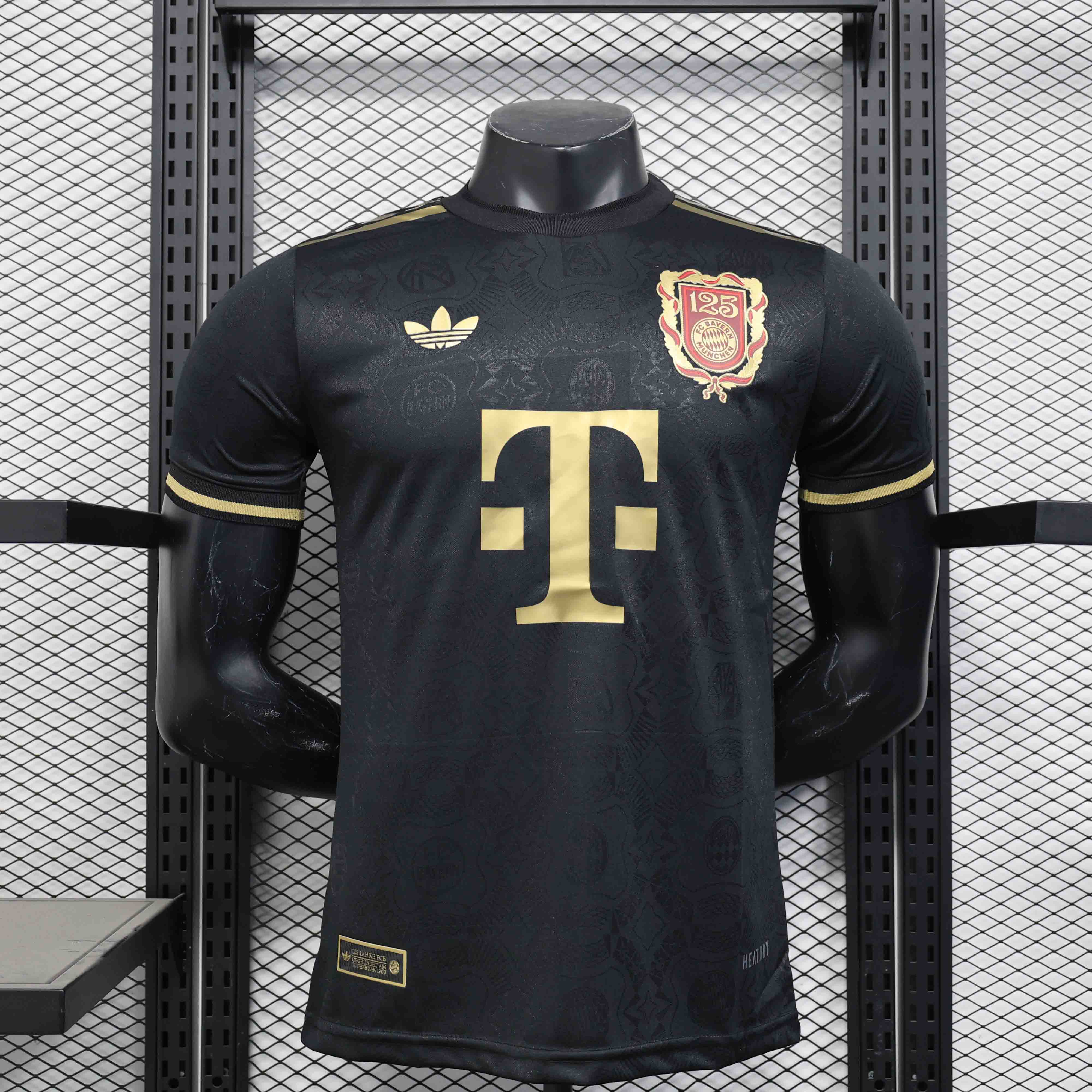 Authentic Bayern Munich Soccer Jersey Shirt 2025/26 125th Anniversary