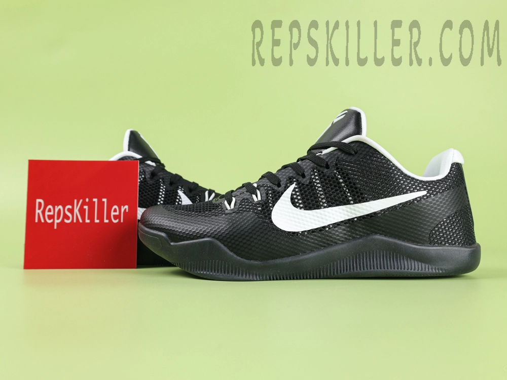 Kobe 11 Team Bank “Black”