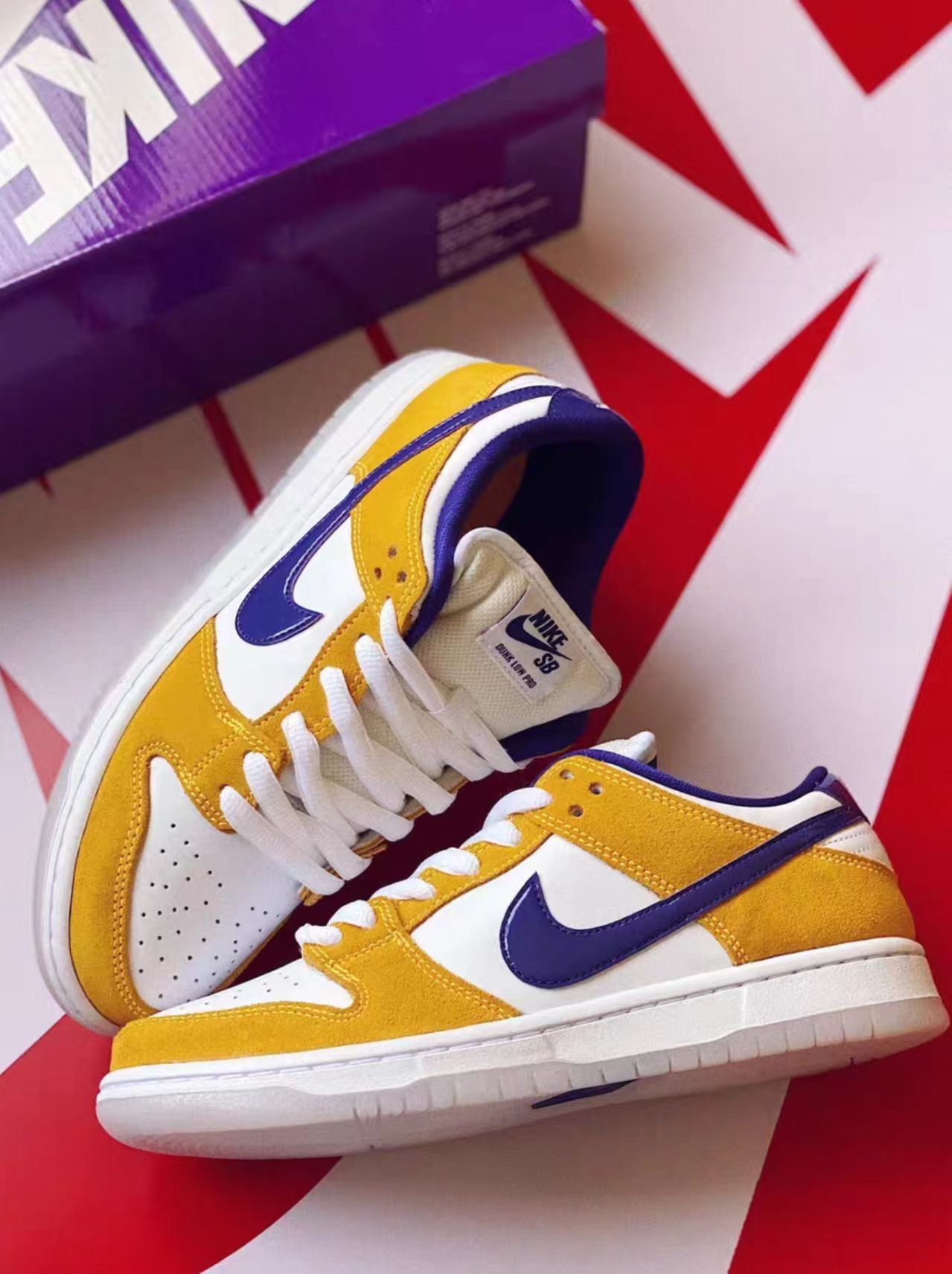 Nike SB Dunk Low Pro "Laser Orange"