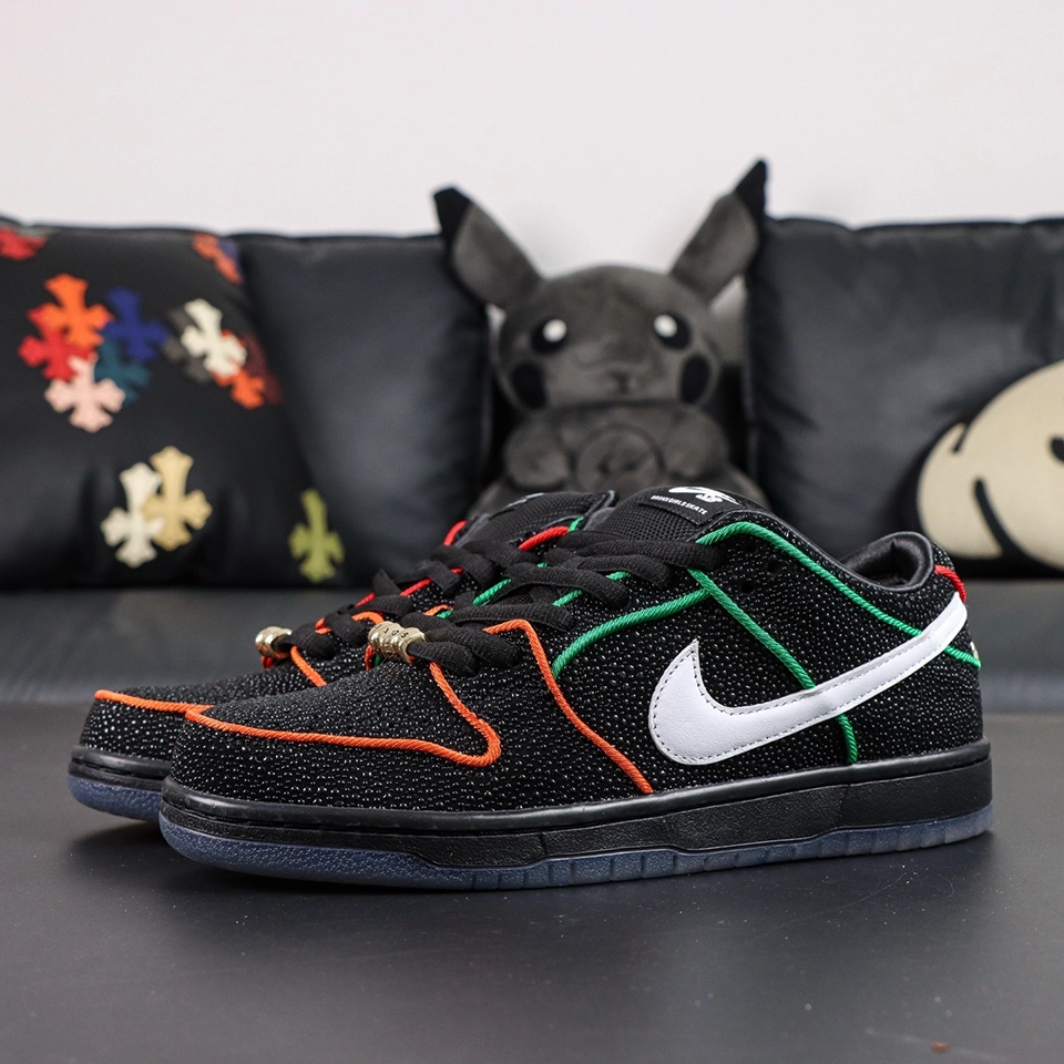 Bronx Girls Skate X Dunk Low SB 'Mel & Kava'