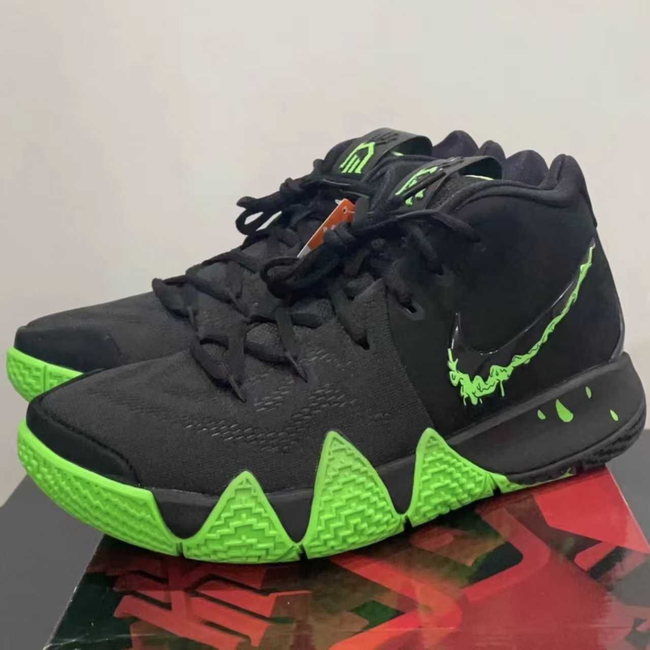 Nike Kyrie 4 