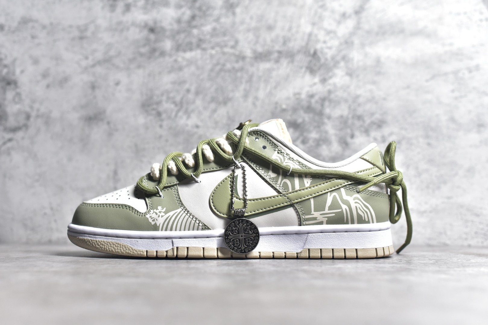 DUNK LOW DV0831-003