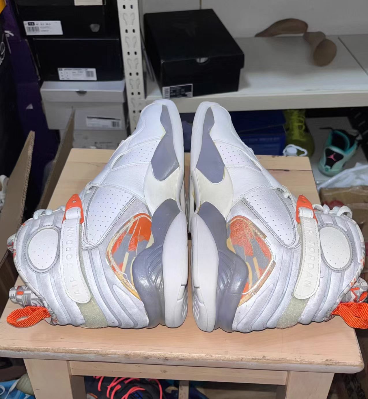 Air Jordan 8 Retro "Orange Blaze"