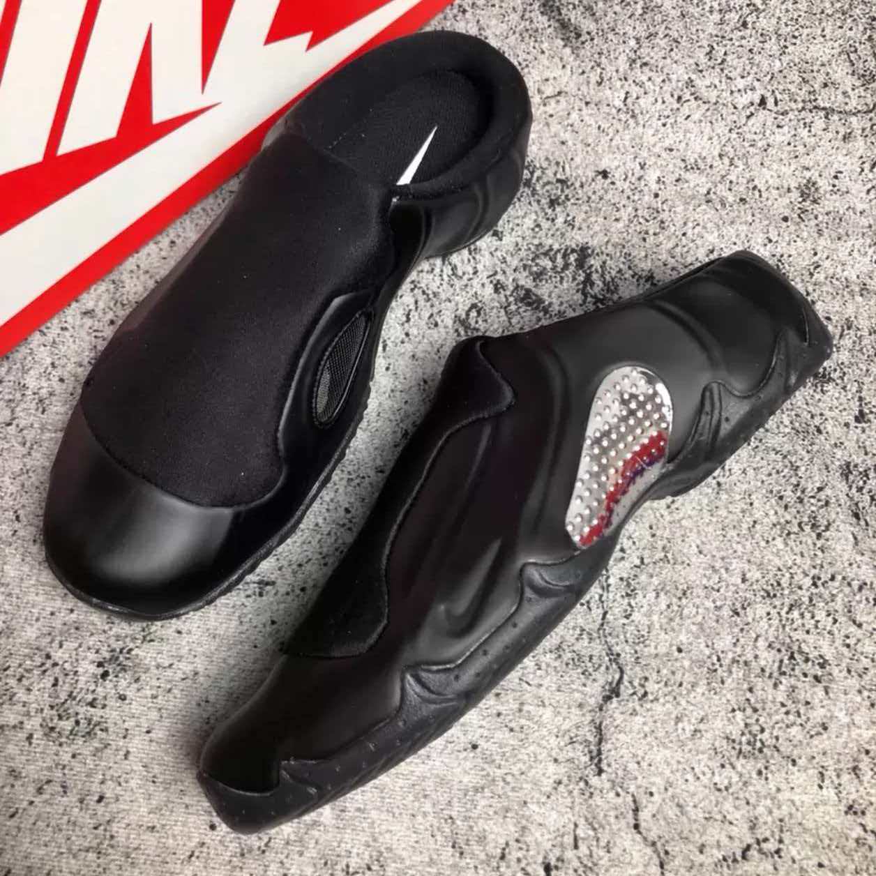 Nike Clogposite