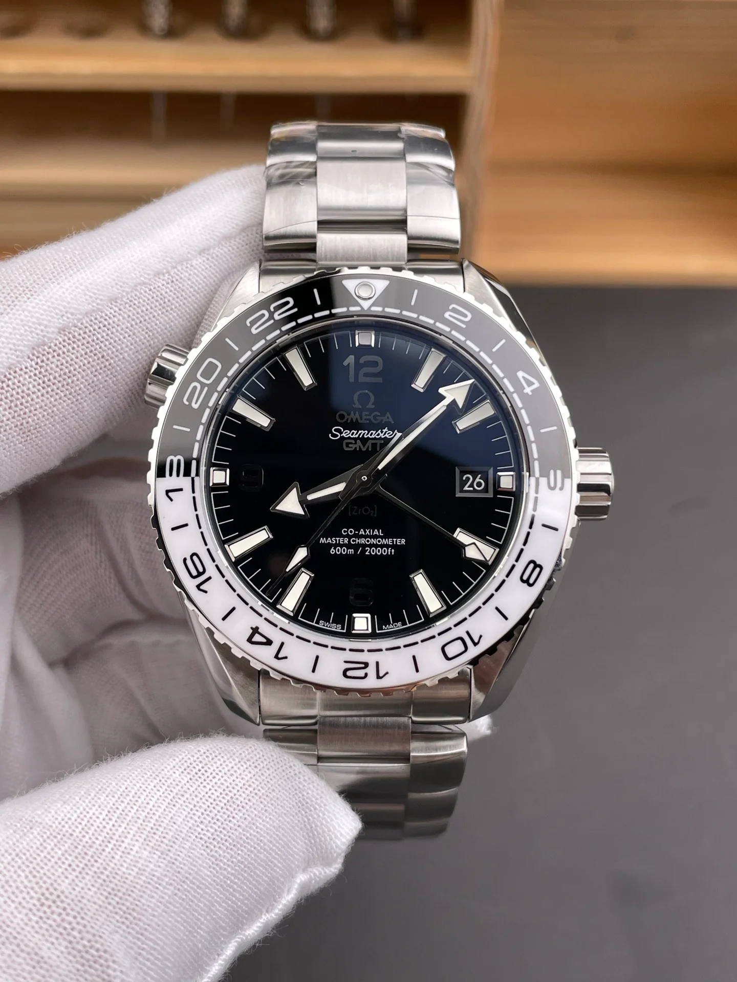 Seamaster 600 GMT, Taiji Bezel