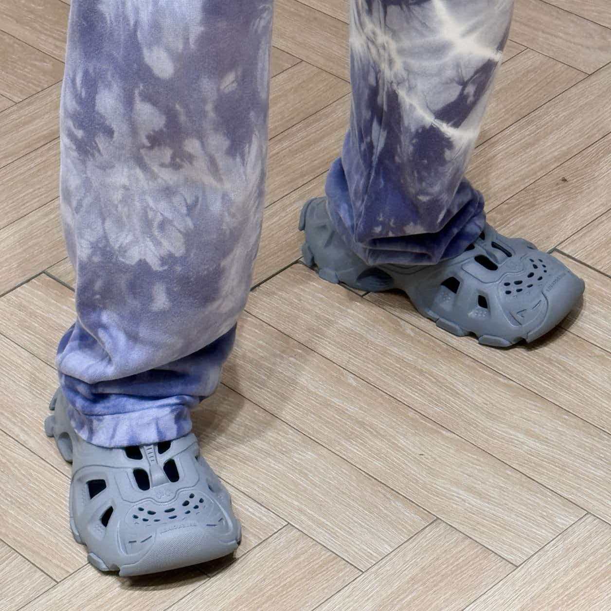 Balenciaga Slippers Series