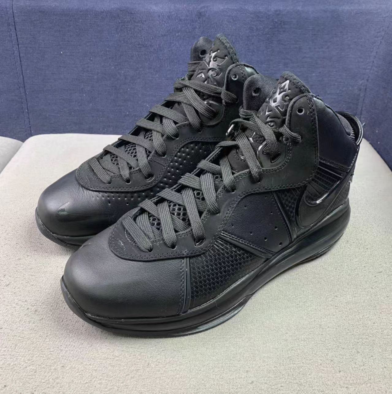 Nike LeBron 8 