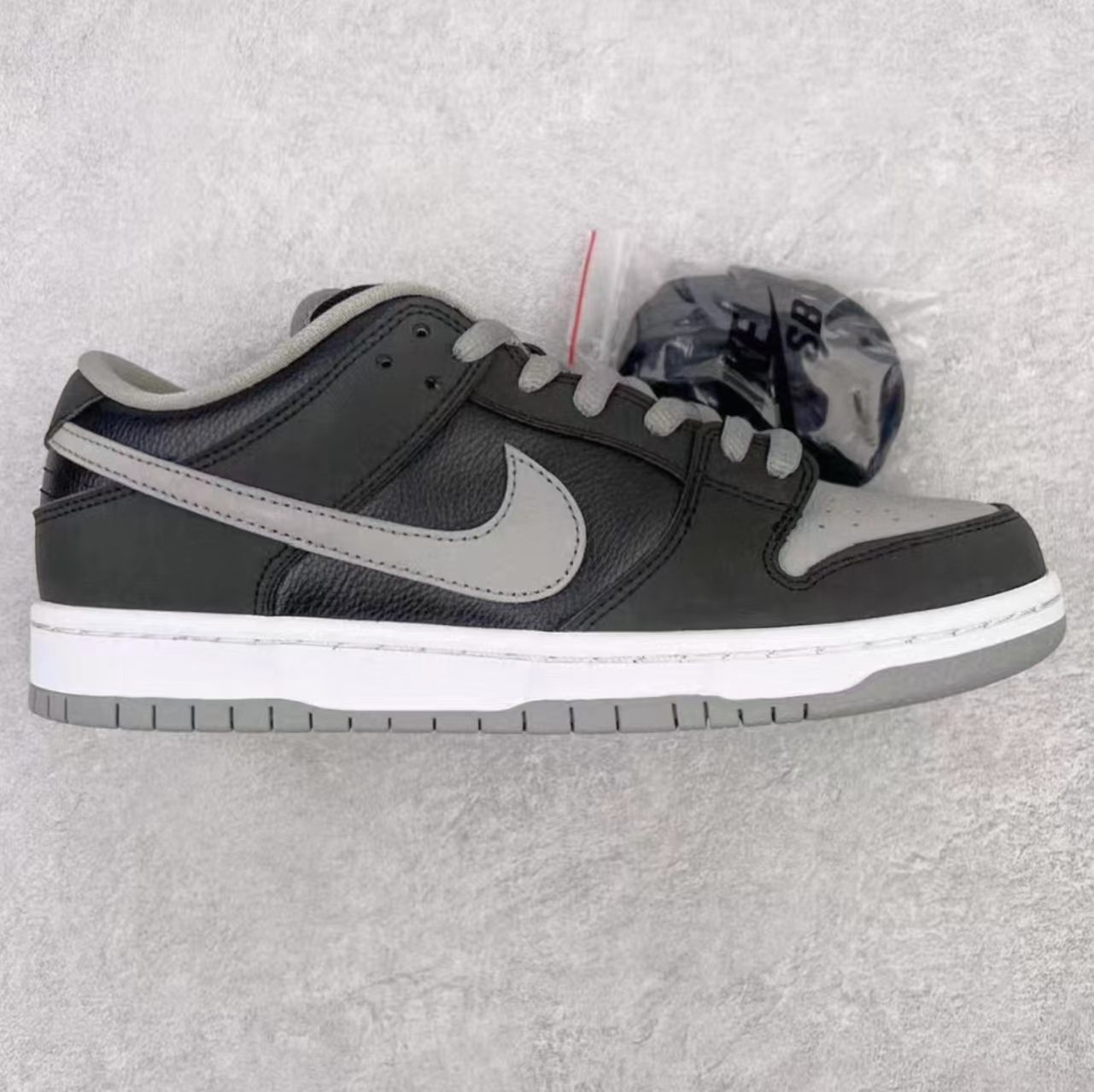 Nike Dunk Low Dark Grey White