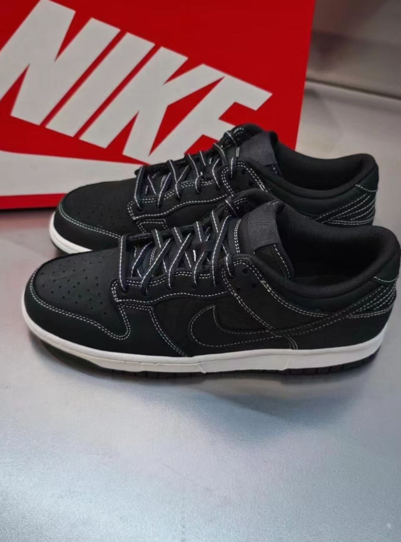 Nike Dunk Low Retro "Black White Stitch"